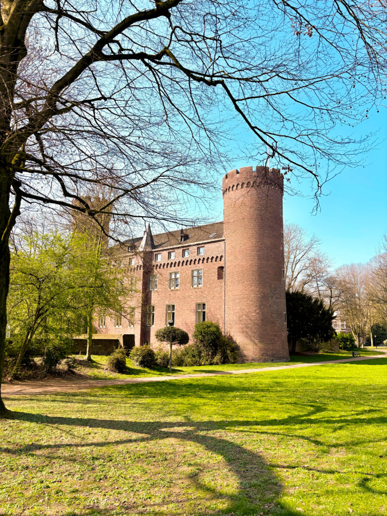 Mehr über den Artikel erfahren Top 21 Sehenswürdigkeiten in Kempen